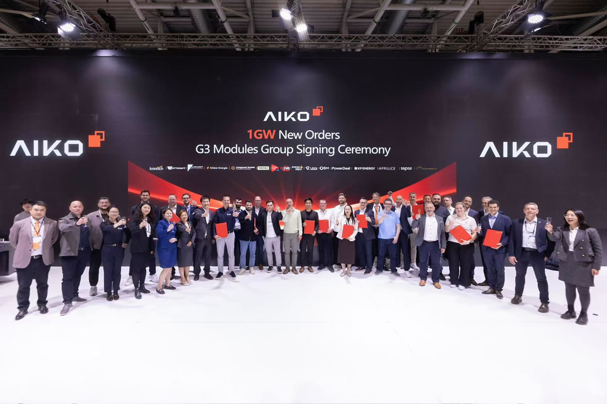 8188cc威尼斯携“黑科技”新品亮相Intersolar展